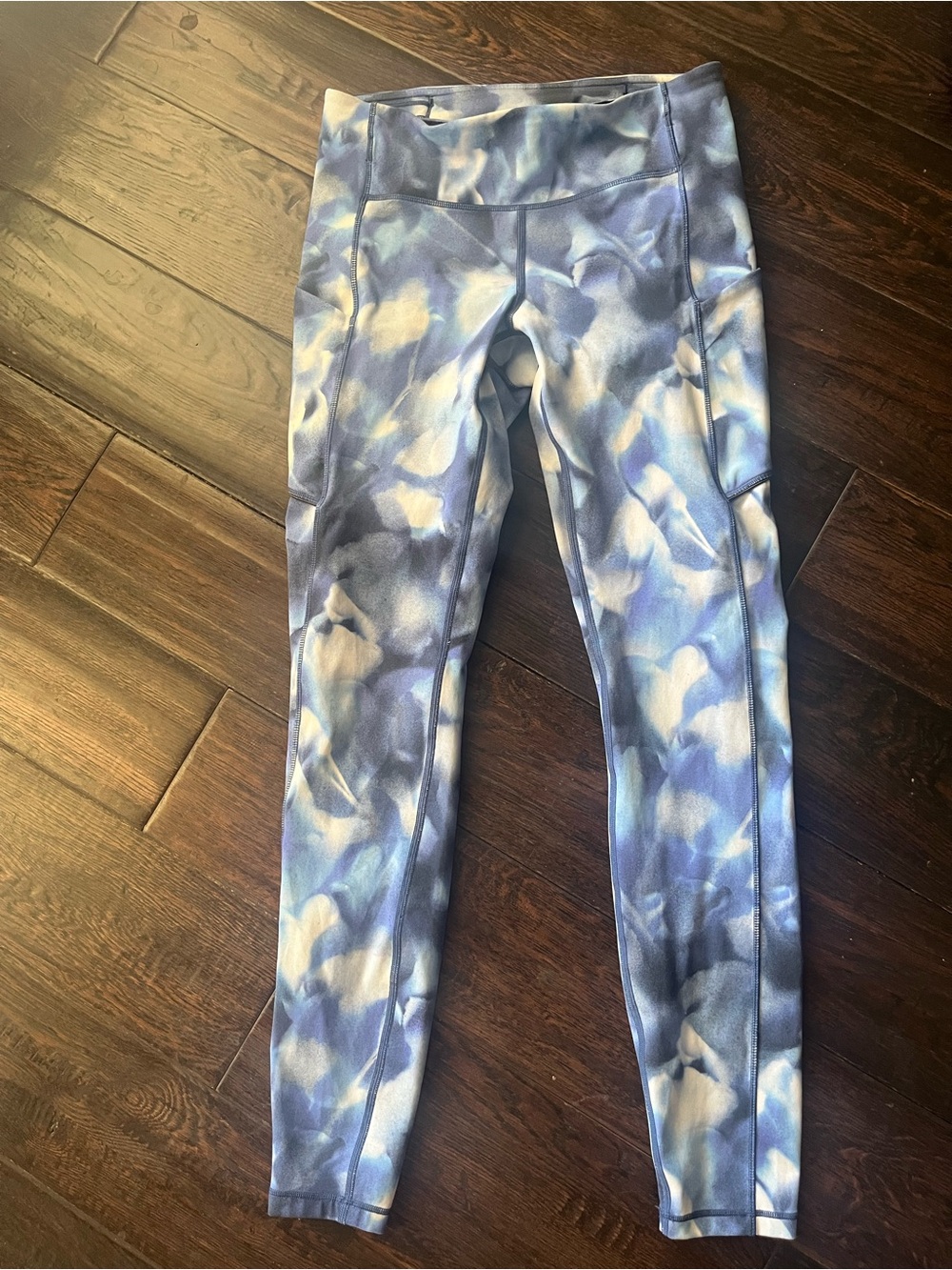 Lululemon High Rise Leggings Blue White Shibori Tie Dye Pockets Size 6